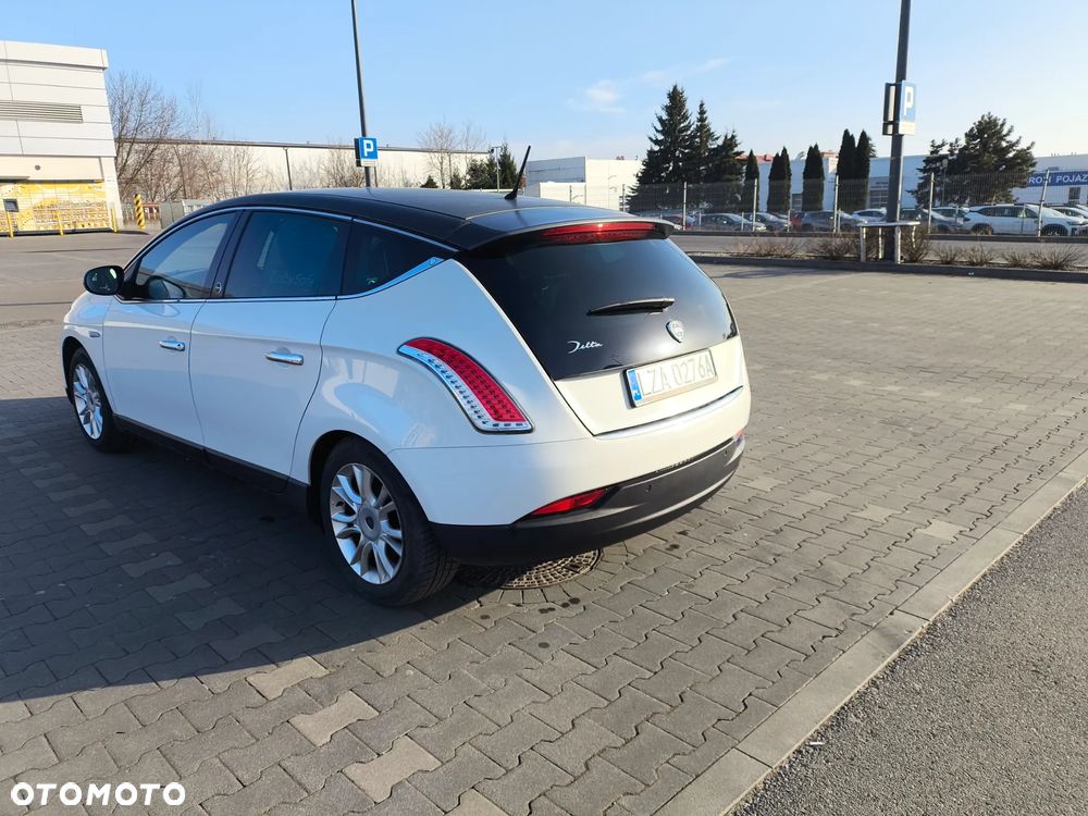 Lancia Delta 1.4 TurboJet 16v Gold - 3