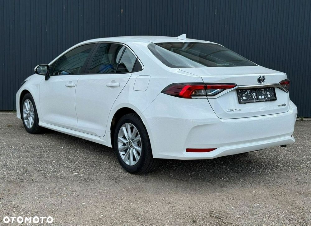 Toyota Corolla - 3