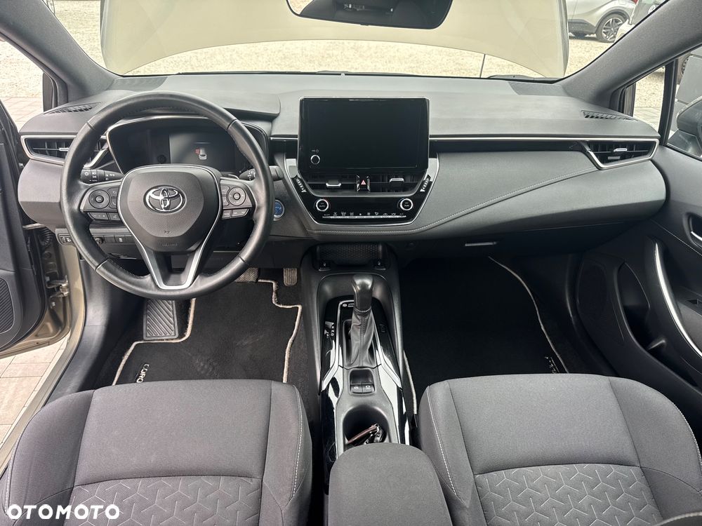 Toyota Corolla 2.0 Hybrid Comfort - 20