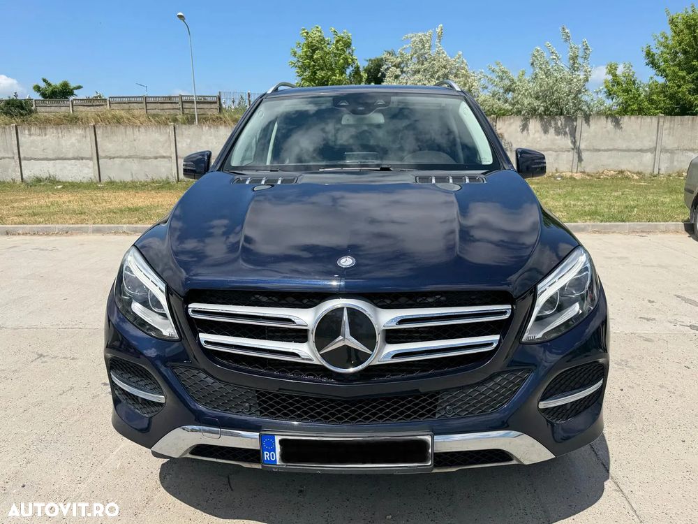Mercedes-Benz GLE - 1