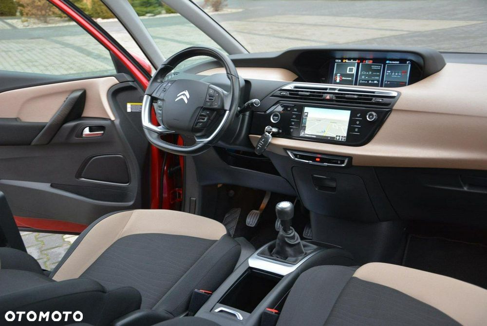 Citroën C4 Grand Picasso - 19