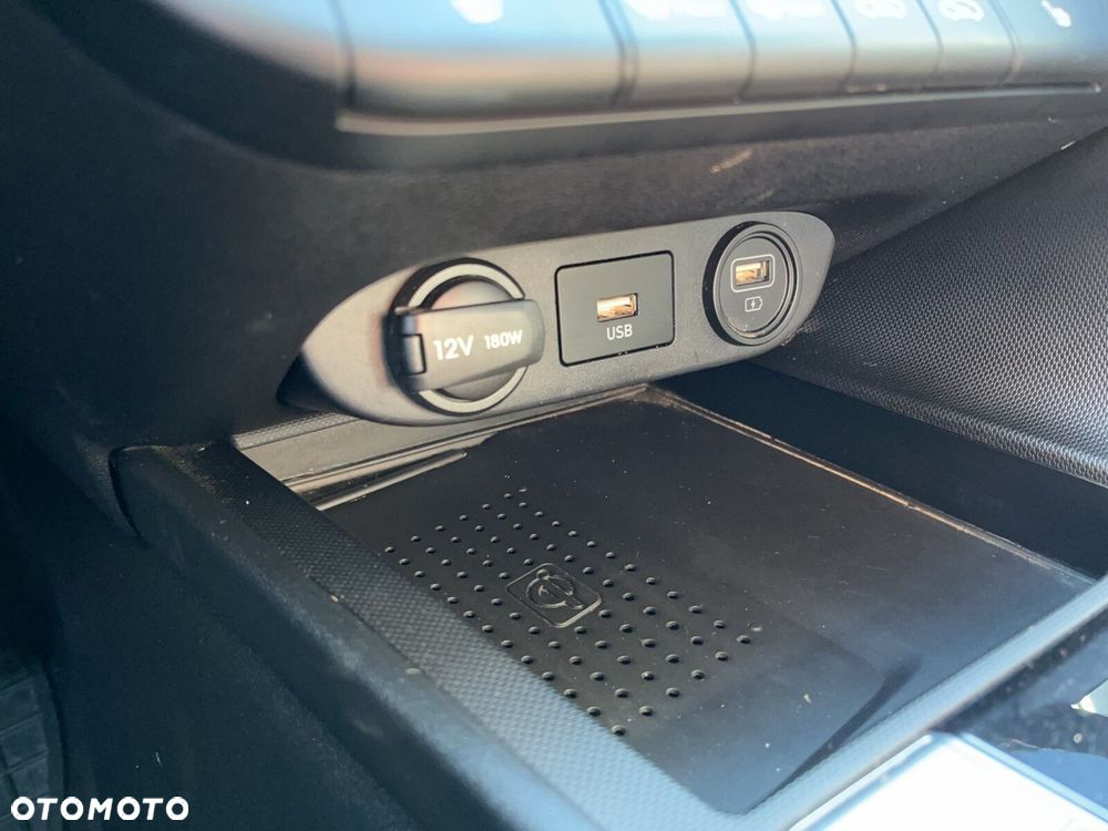 Hyundai Elantra 1.6 Smart CVT - 28