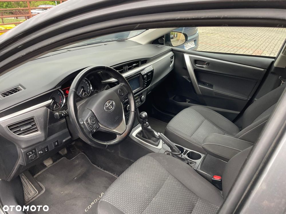 Toyota Corolla 1.6 Premium - 7