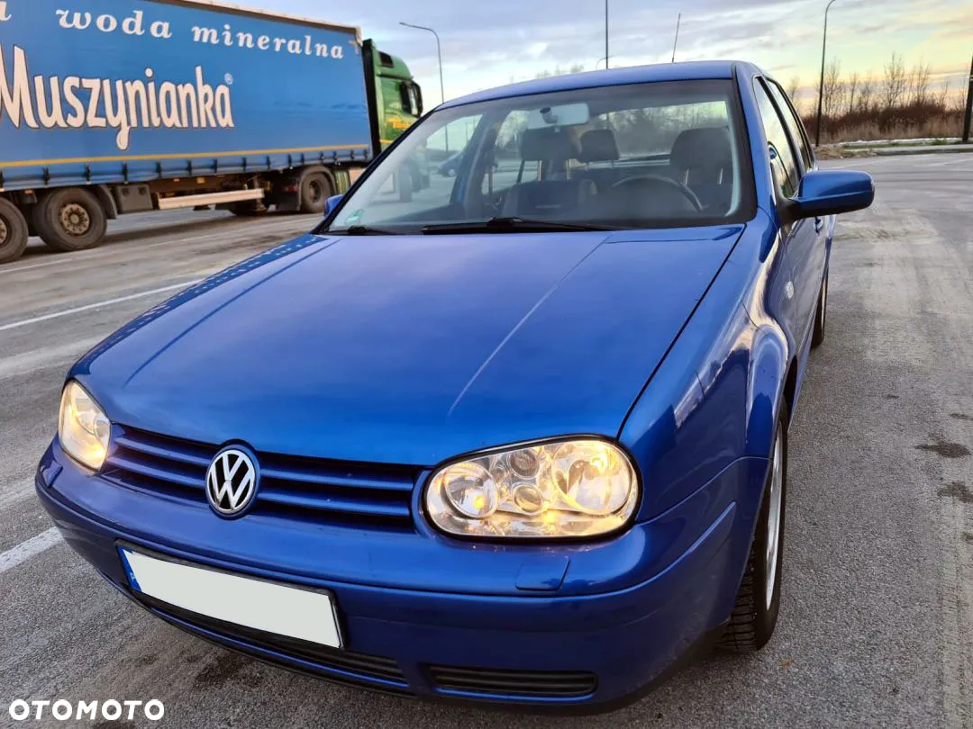 Volkswagen Golf IV 1.6 Highline - 15