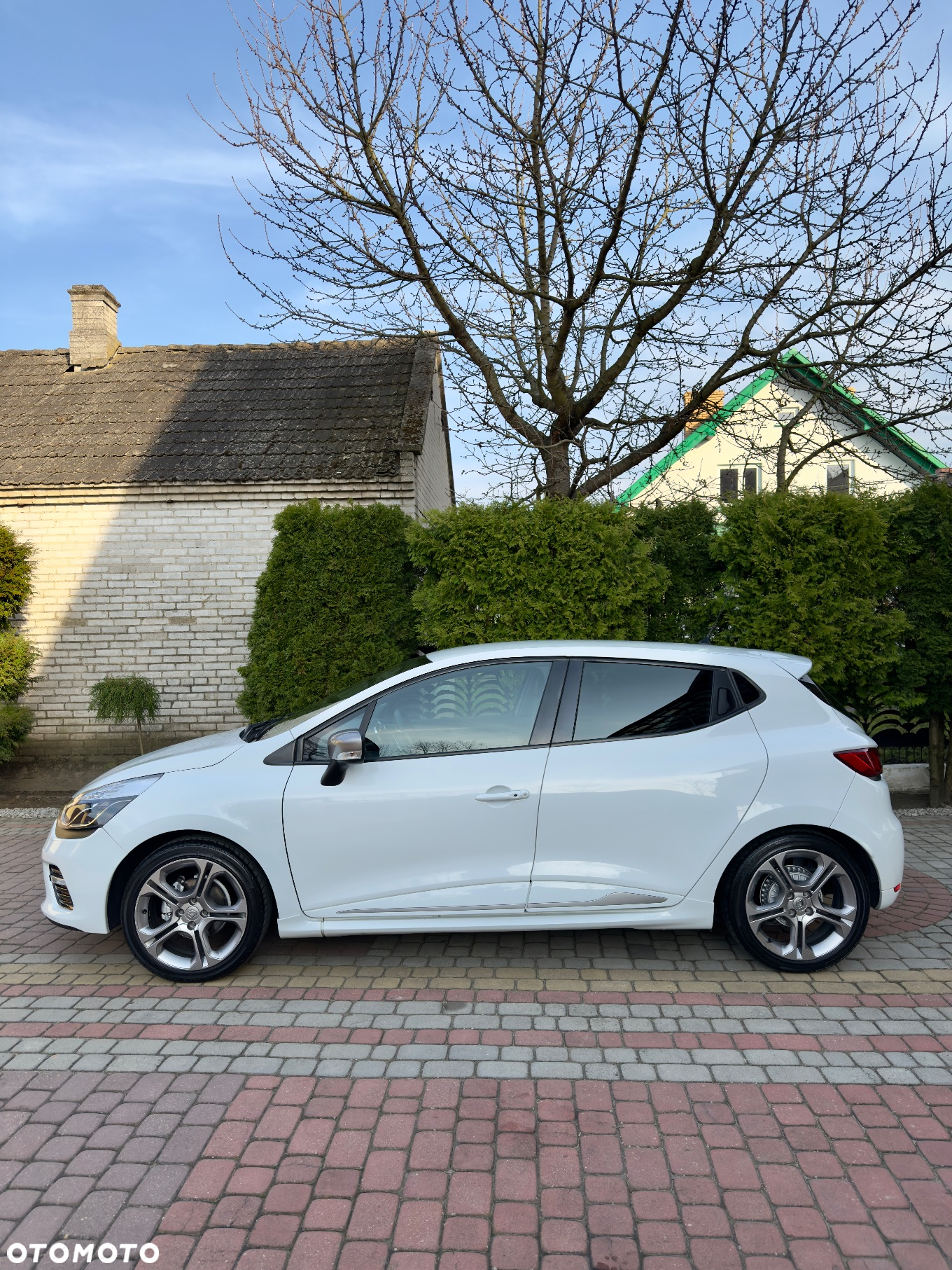 Renault Clio 1.2 TCe GT 120 EDC - 7