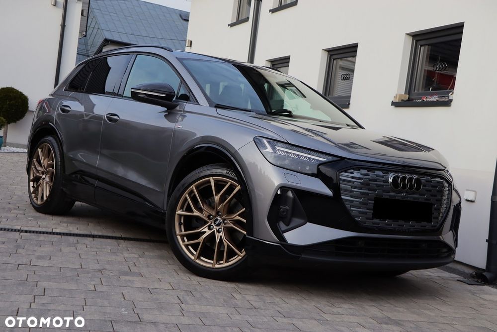 Audi Q4 e-tron 45 82kWh Quattro S Line Edition - 5