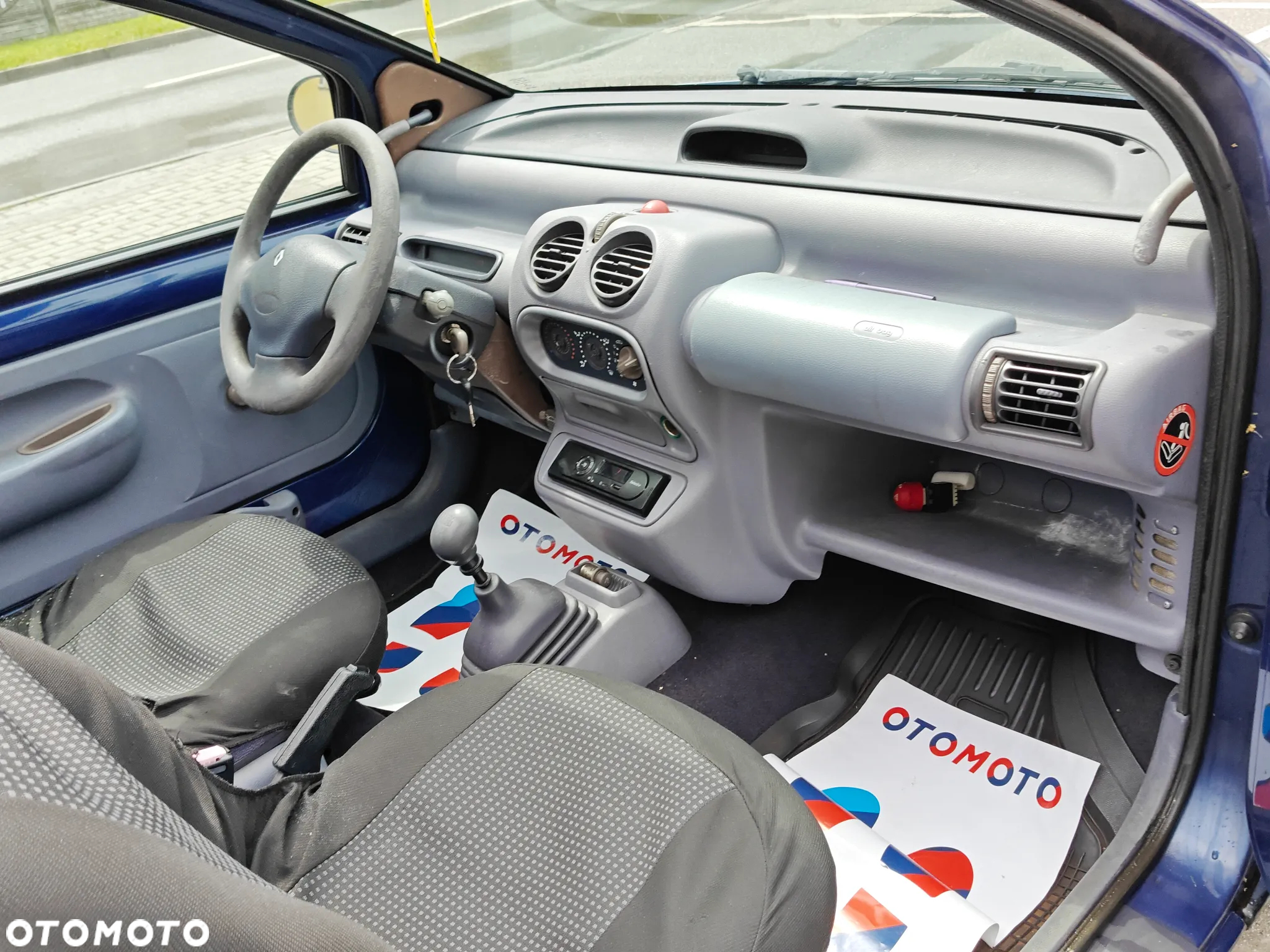 Renault Twingo 1.2 Authentique - 19