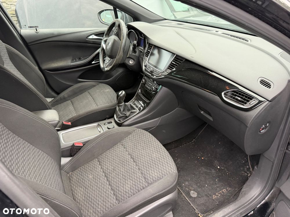 Opel Astra 1.2 Turbo Start/Stop Business Elegance - 10