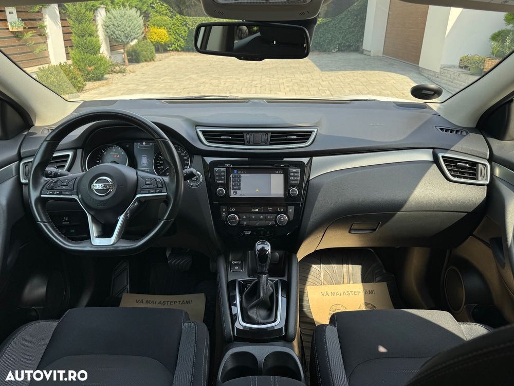 Nissan Qashqai 1.6 DCI Start/Stop X-TRONIC N-Connecta - 4