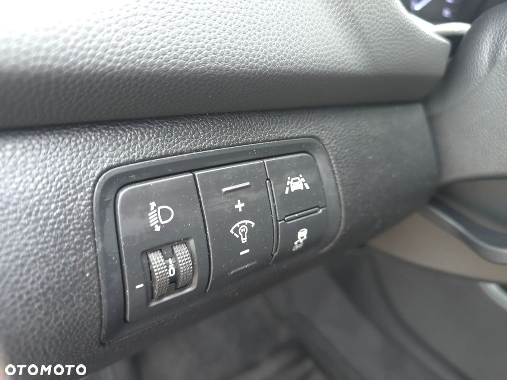 Hyundai i20 blue 1.0 T-GDI Active YES Plus - 23