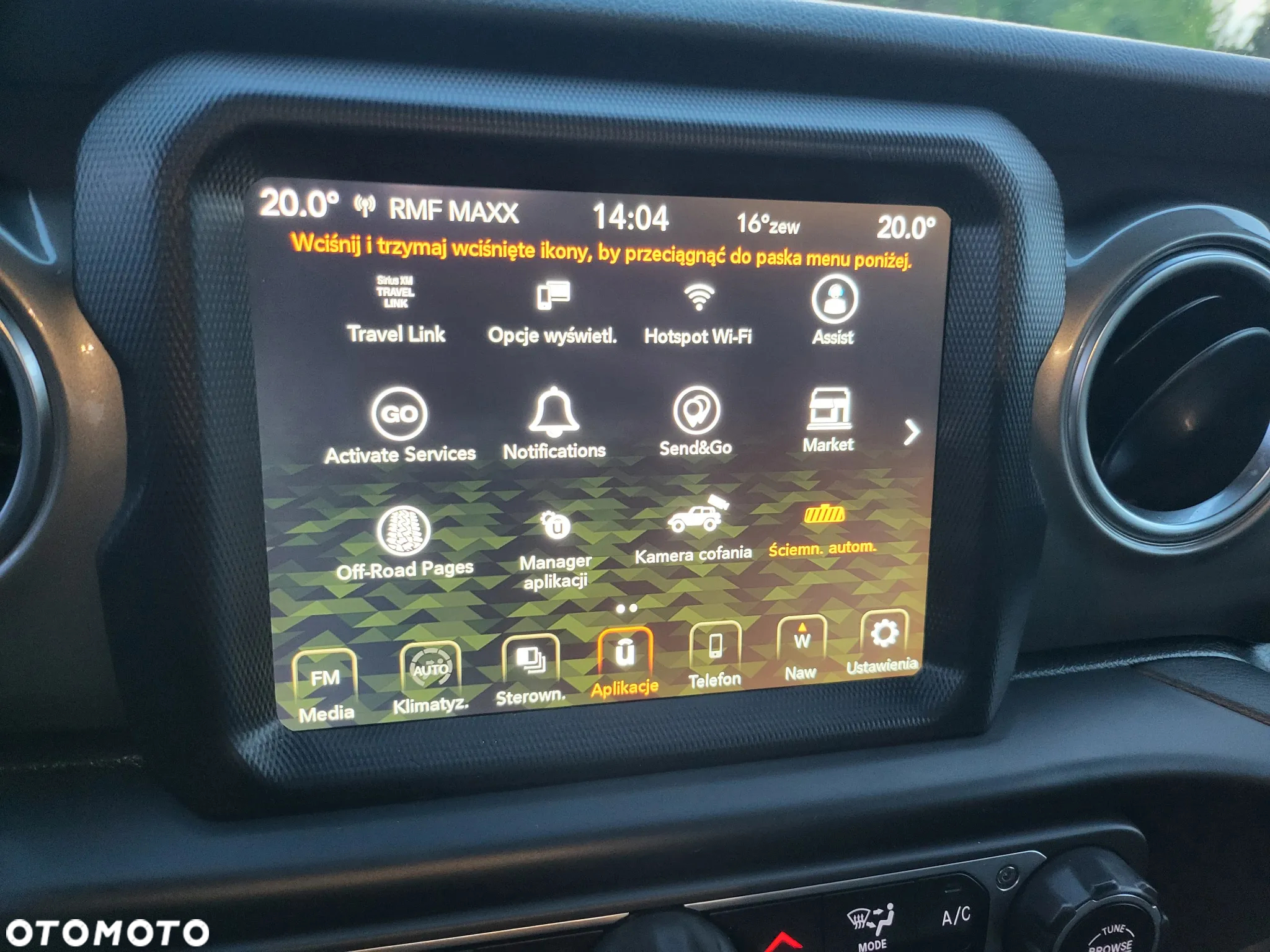 Jeep Wrangler - 11