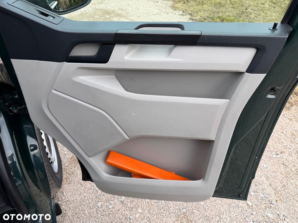 Volkswagen Transporter 2.0 TDi SCR BMT 75 kw - 28