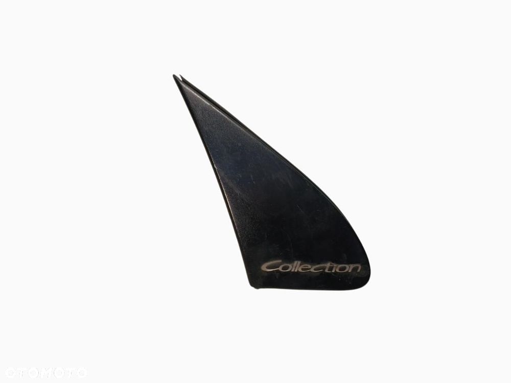 TRÓJKĄT ZAŚLEPKA BŁOTNIKA PRAWY TOYOTA COROLLA E12 3004-704 - 1