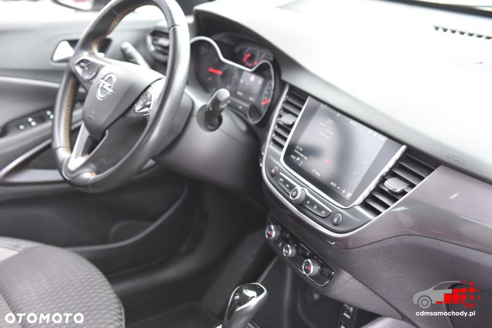 Opel Crossland X - 22