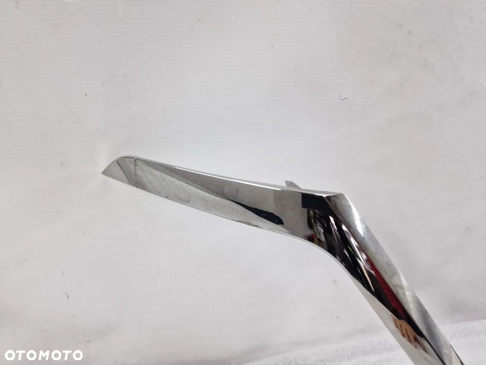 RENAULT TRAFIC 3 III LIFT IV 21- CHROM ATRAPY / GRILLA PRZEDNIEGO PRZÓD , NR 620849333R , NR AUKCJI GL649 - 2