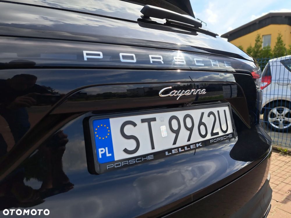 Porsche Cayenne Platinum Edition - 25
