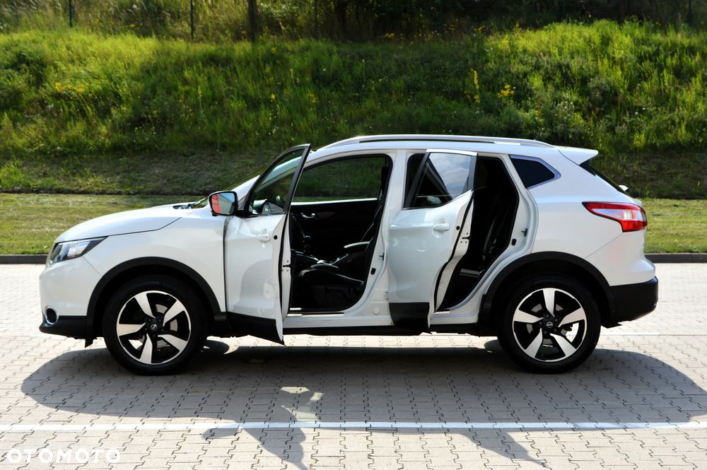 Nissan Qashqai 1.6 DIG-T Tekna+ - 28