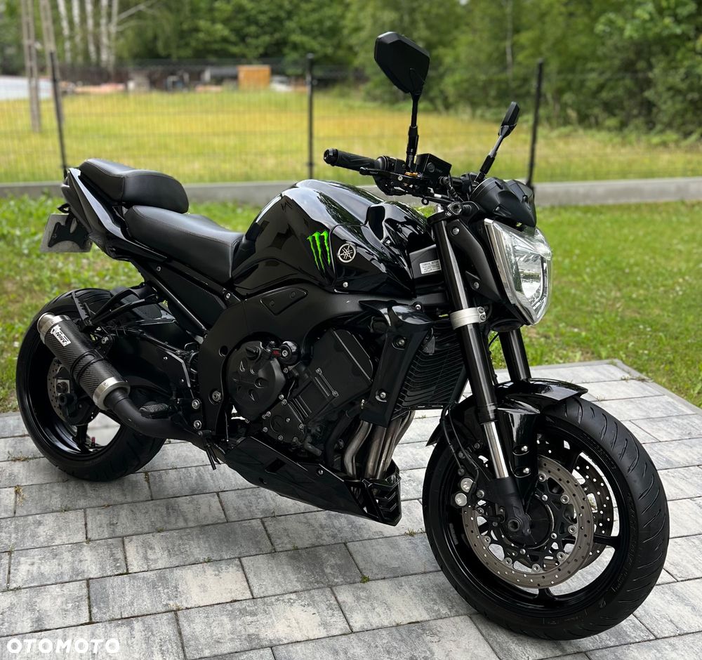 Yamaha FZ - 2