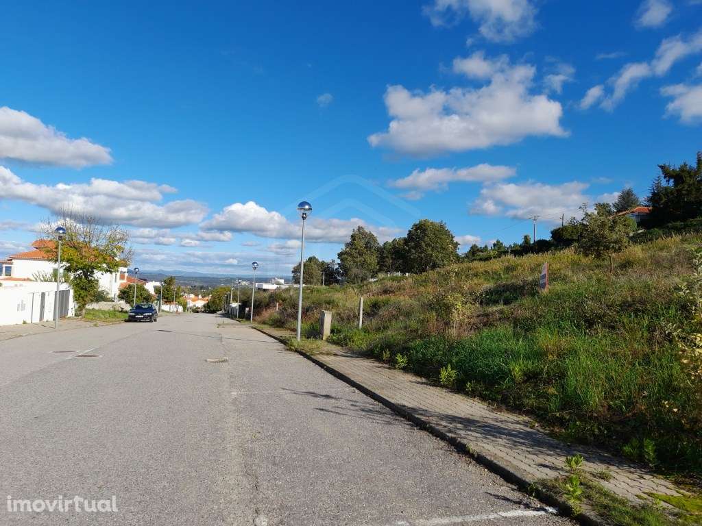 Lote de Terreno para moradia com vista para a serra - Fundão - Grande imagem: 3/11