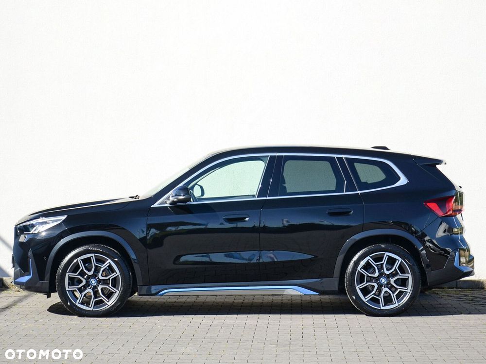 BMW iX1 xDrive30 66.5kWh - 8
