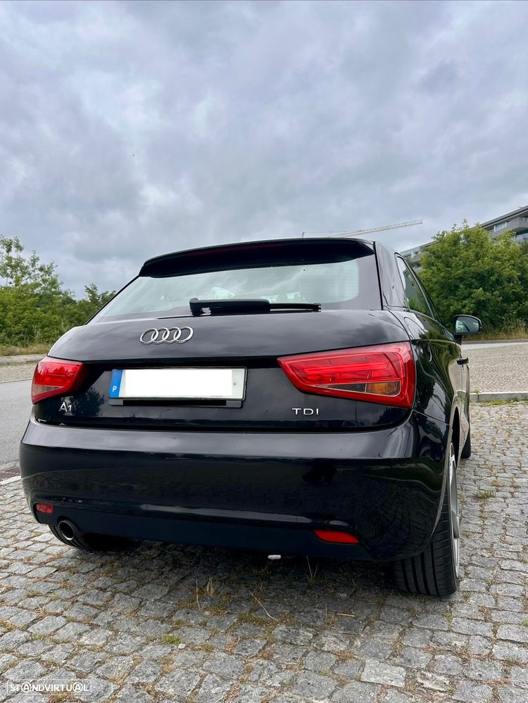 Audi A1 1.6 TDI S-line 99g - 4