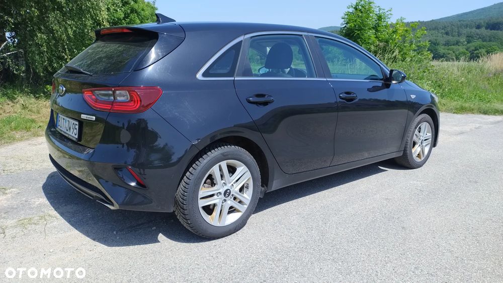 Kia Ceed 1.6 CRDi DCT Platinum Edition - 22