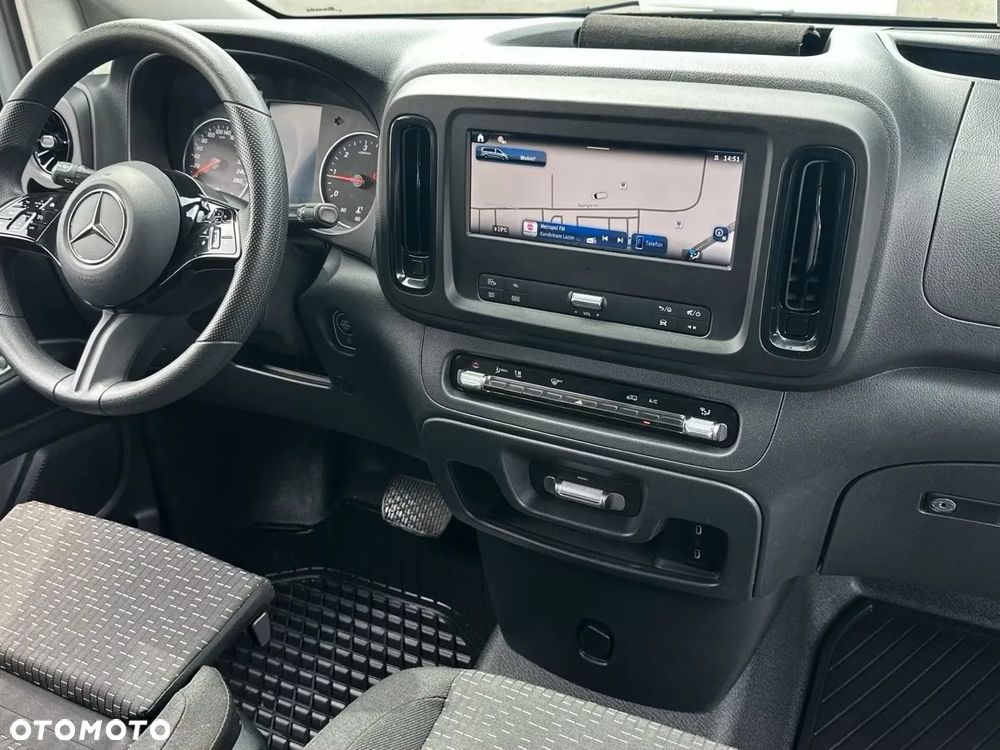 Mercedes-Benz Vito - 14