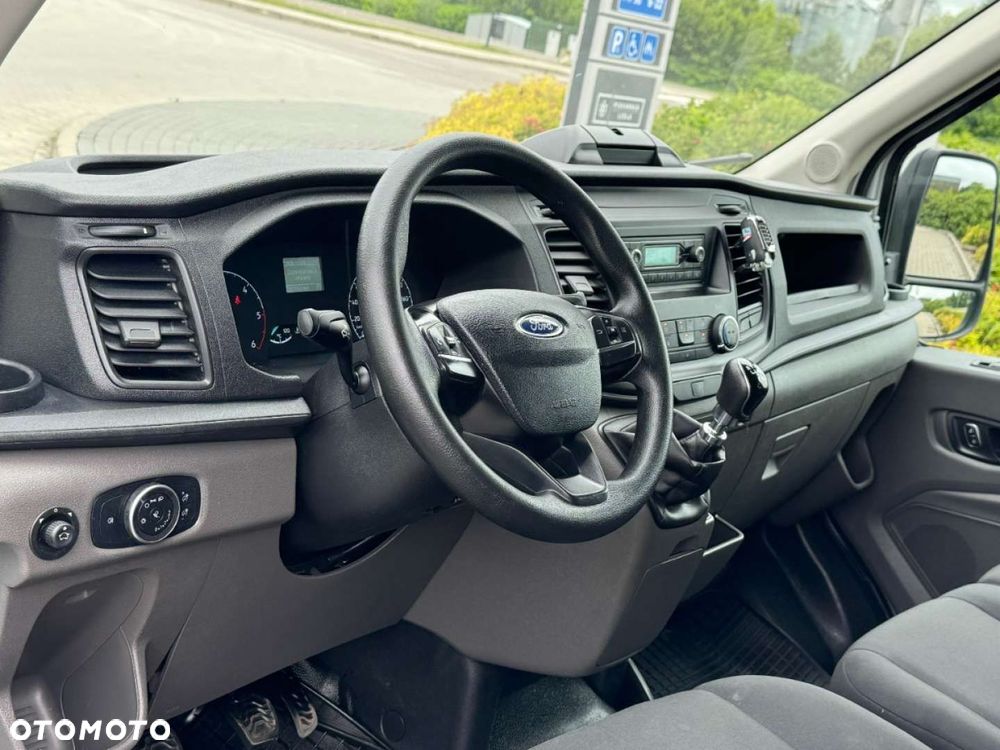 Ford Transit - 39