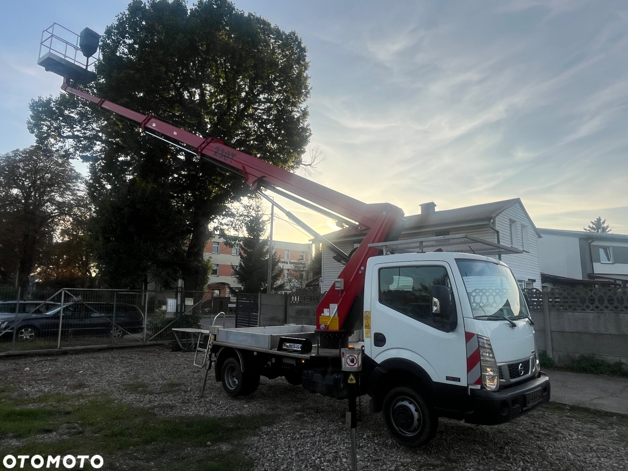 Nissan Podnośnik Koszowy Zwyżka GSR 230T 23 Metry 13 metrów w Bok!Super Stan! UDT! jak Wumag Ruthmann Multitel! Kosz 300KG - 25