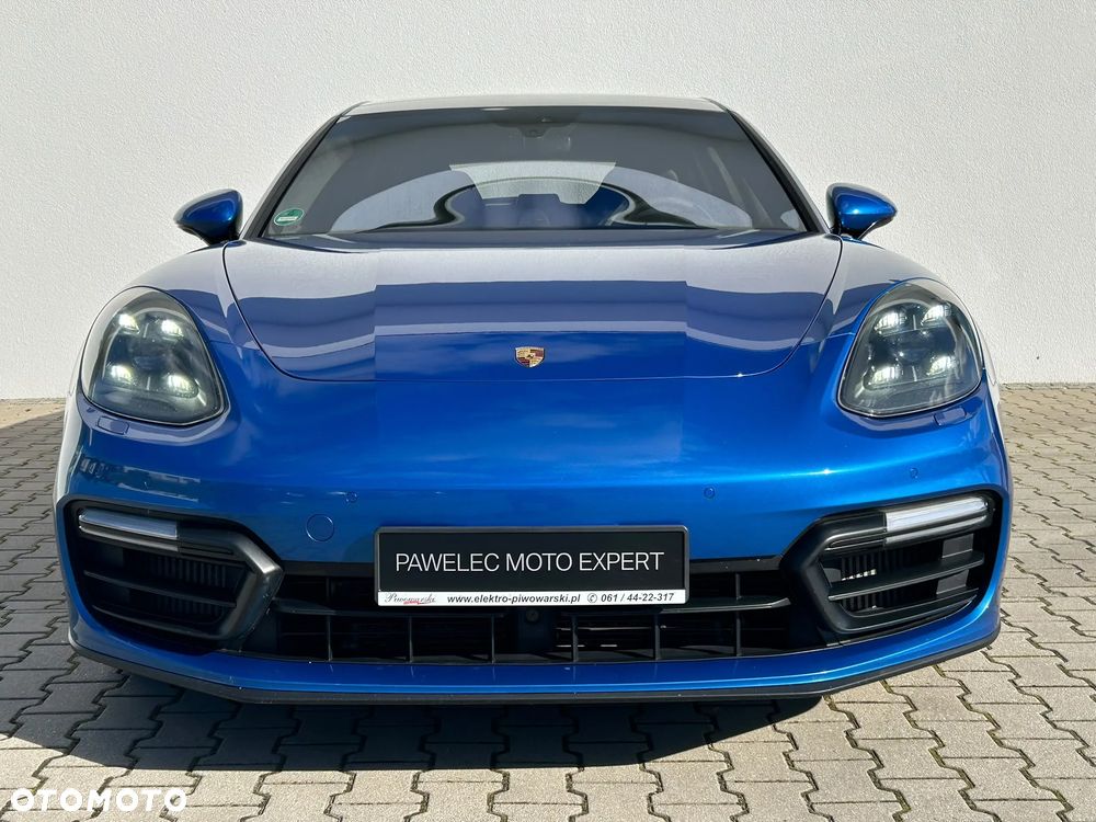 Porsche Panamera GTS GPF - 8