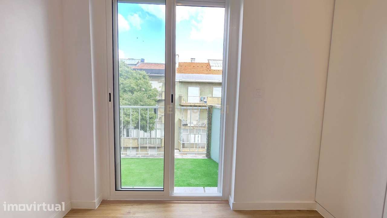 T2 Totalmente Remodelado | Damaia – Amadora | A 5 Minutos da Estação - Grande imagem: 4/19