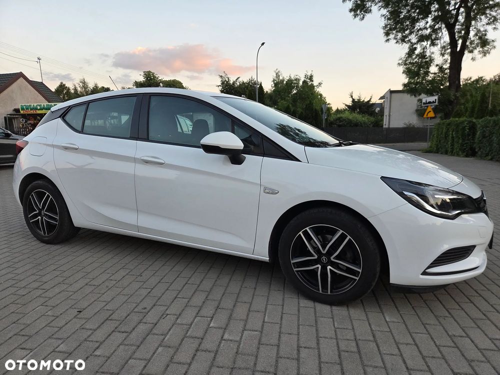 Opel Astra 1.6 CDTI Enjoy S&S - 3