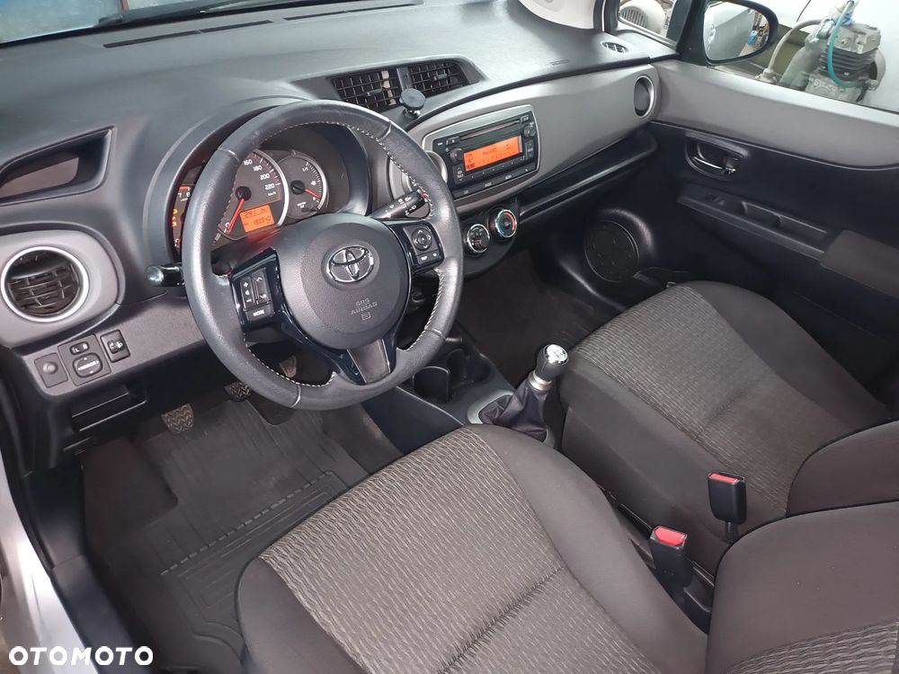 Toyota Yaris - 9