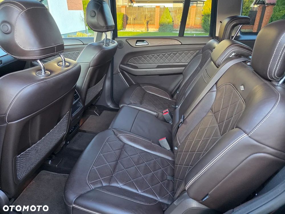 Mercedes-Benz GLS 350 d 4-Matic - 12
