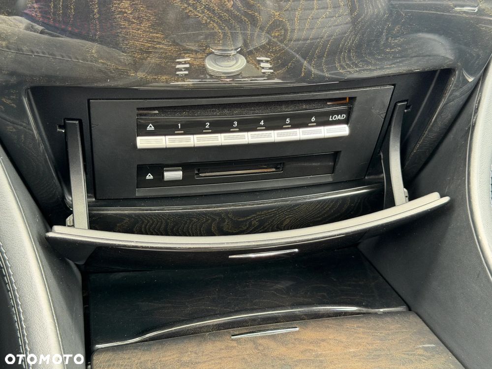 Mercedes-Benz CL 63 AMG 7G-TRONIC - 22