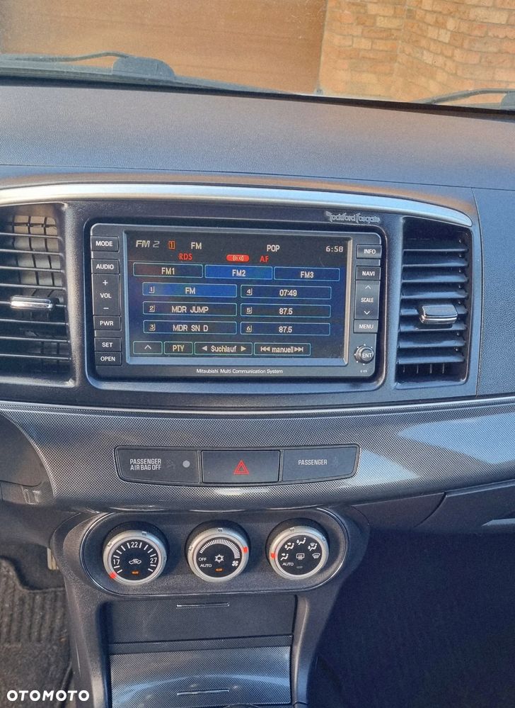 Mitsubishi Lancer 1.8 Instyle NAVI - 17