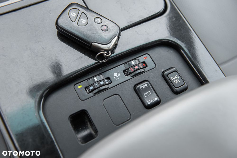 Lexus GS 300 Executive Line - 25