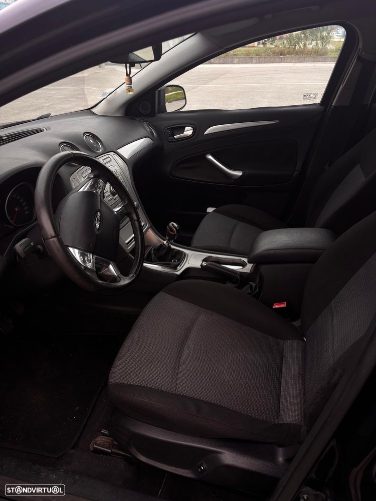 Ford Mondeo SW 1.8 TDCi Trend ECOnetic - 4