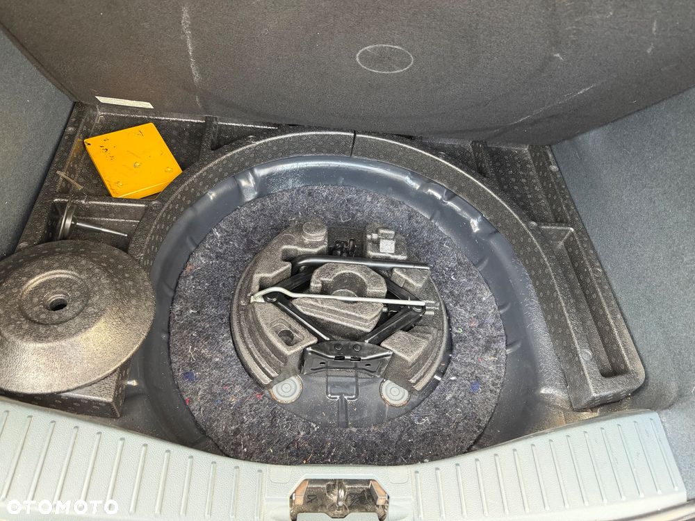 Ford C-MAX - 22