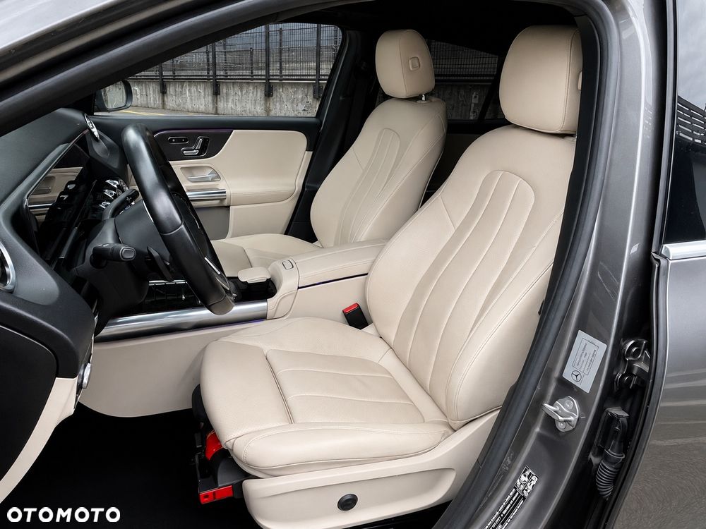Mercedes-Benz GLA 200 Progressive - 10