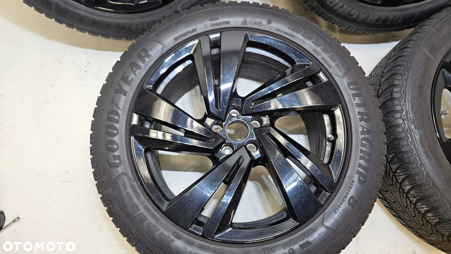FELGI ALUMINIOWE VW TOUAREG III 30 9J ET33 5x112 760601025AA - 4