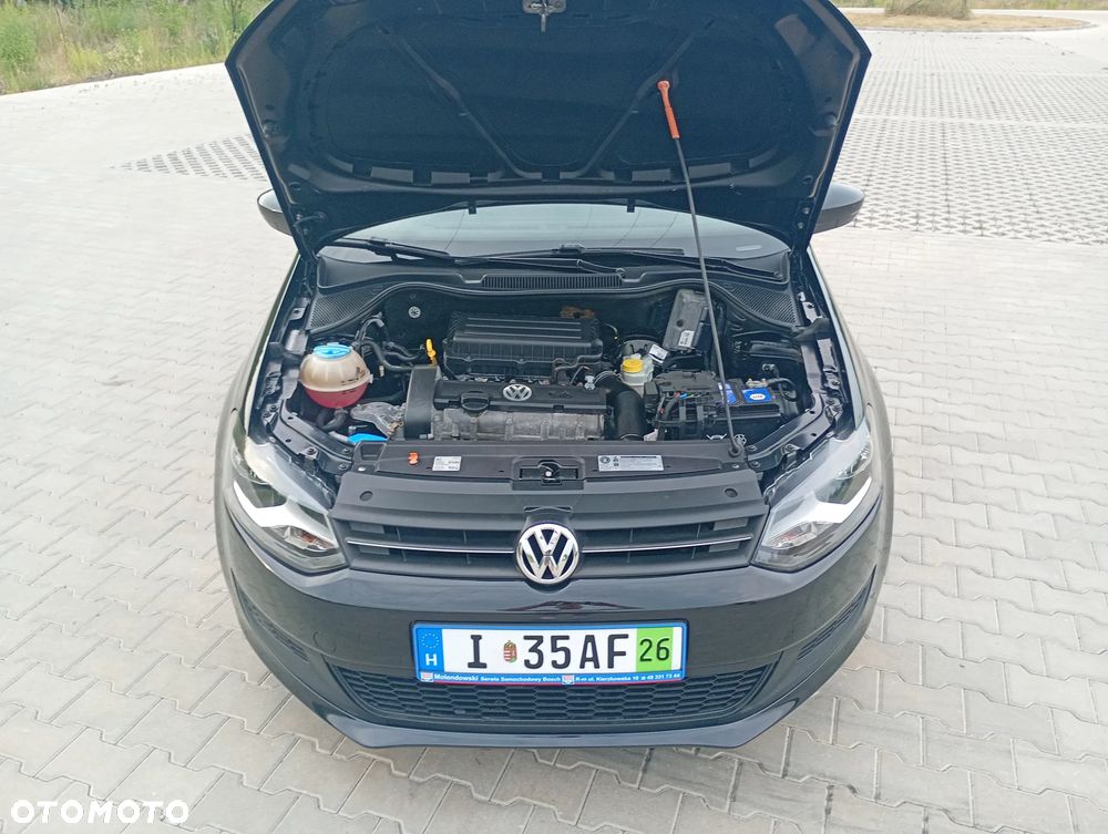 Volkswagen Polo 1.4 Comfortline - 25