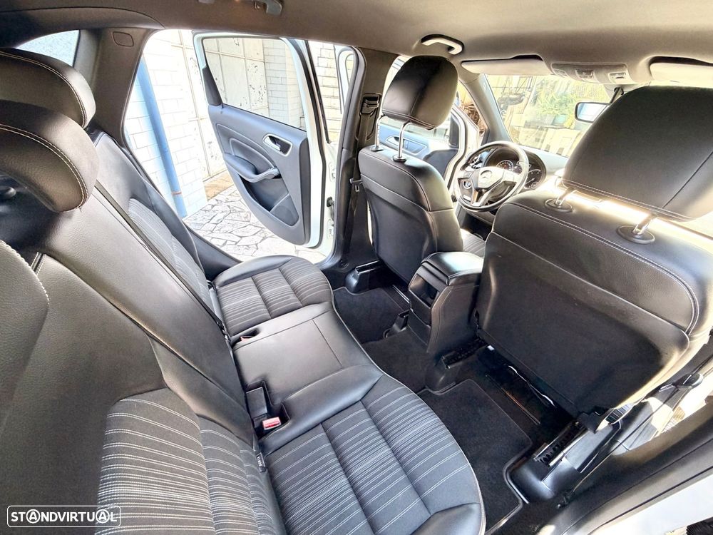 Mercedes-Benz B 180 CDI BlueEFFICIENCY - 18