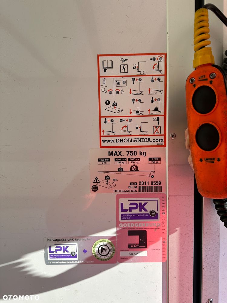 Volkswagen Crafter - 11