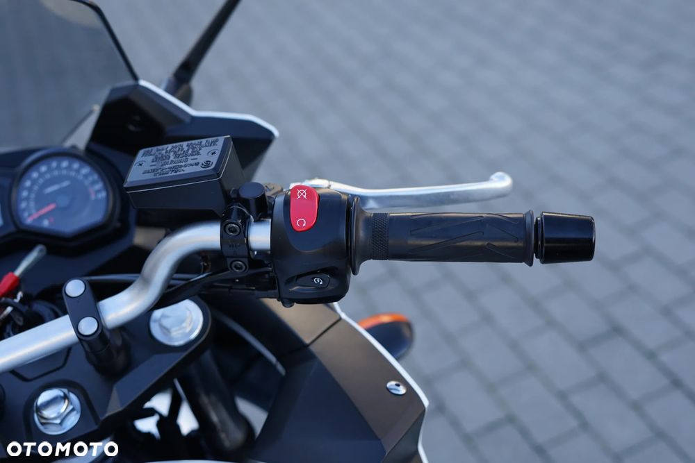 Yamaha XJ - 16