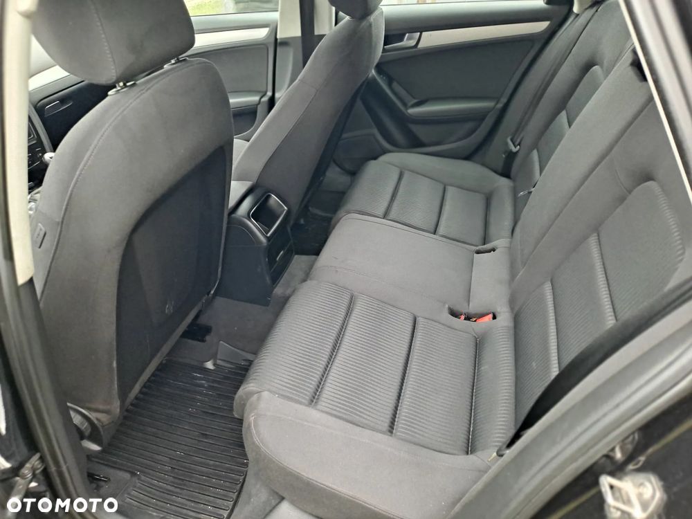 Audi A4 Avant - 8