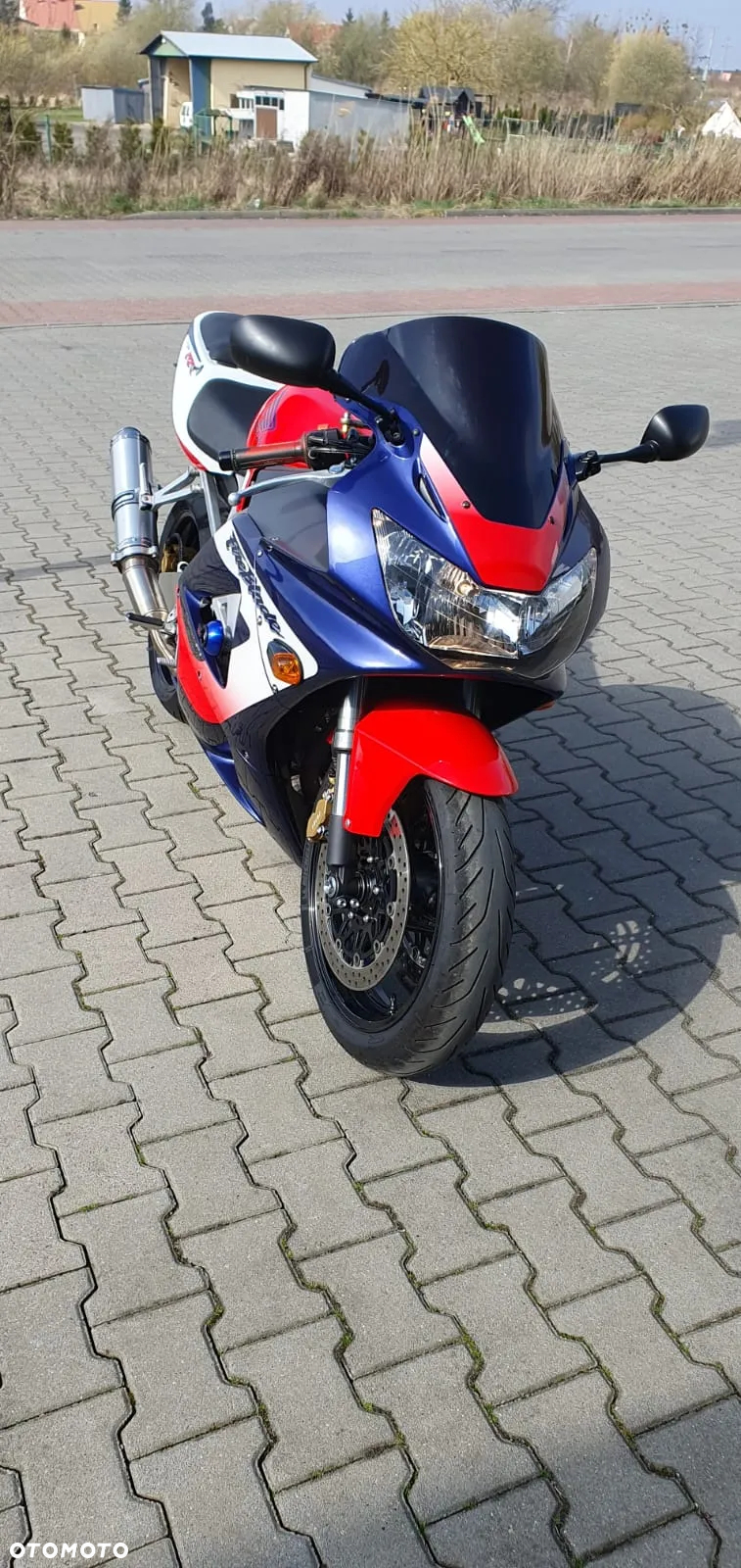 Honda CBR - 12