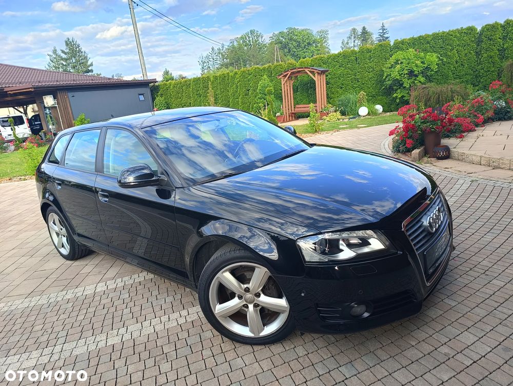Audi A3 Sportback - 6