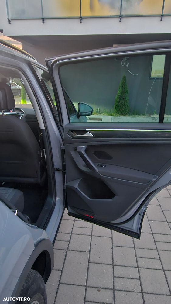 Volkswagen Tiguan - 8