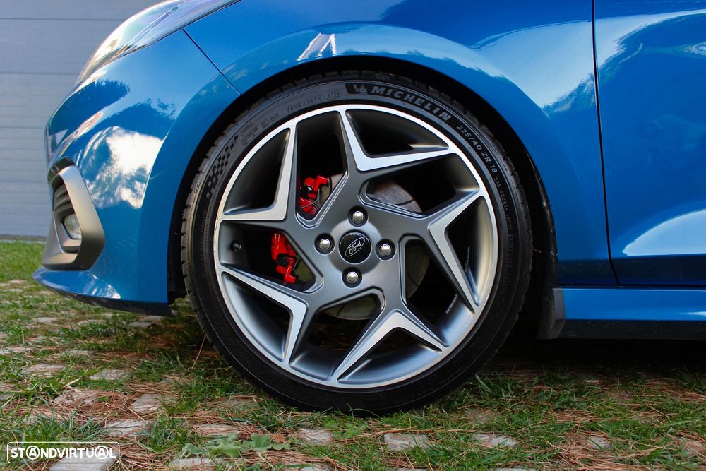 Ford Fiesta 1.5 EcoBoost ST - 11